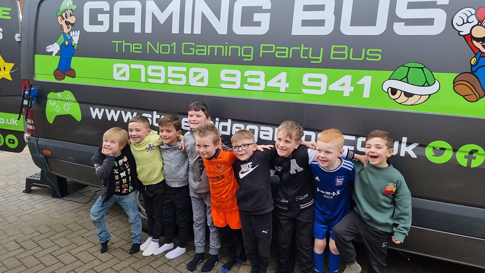 boys playing on xbox ,in gamingbus,gamingsetup,xbox,nintendo,ps5,boys,gaming,vr,steeringwheel,racing,fnaf,greegamingbus,outsidegaming
